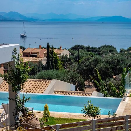 La Riviera Barbati Seaside Apartments & Villas Екстериор снимка