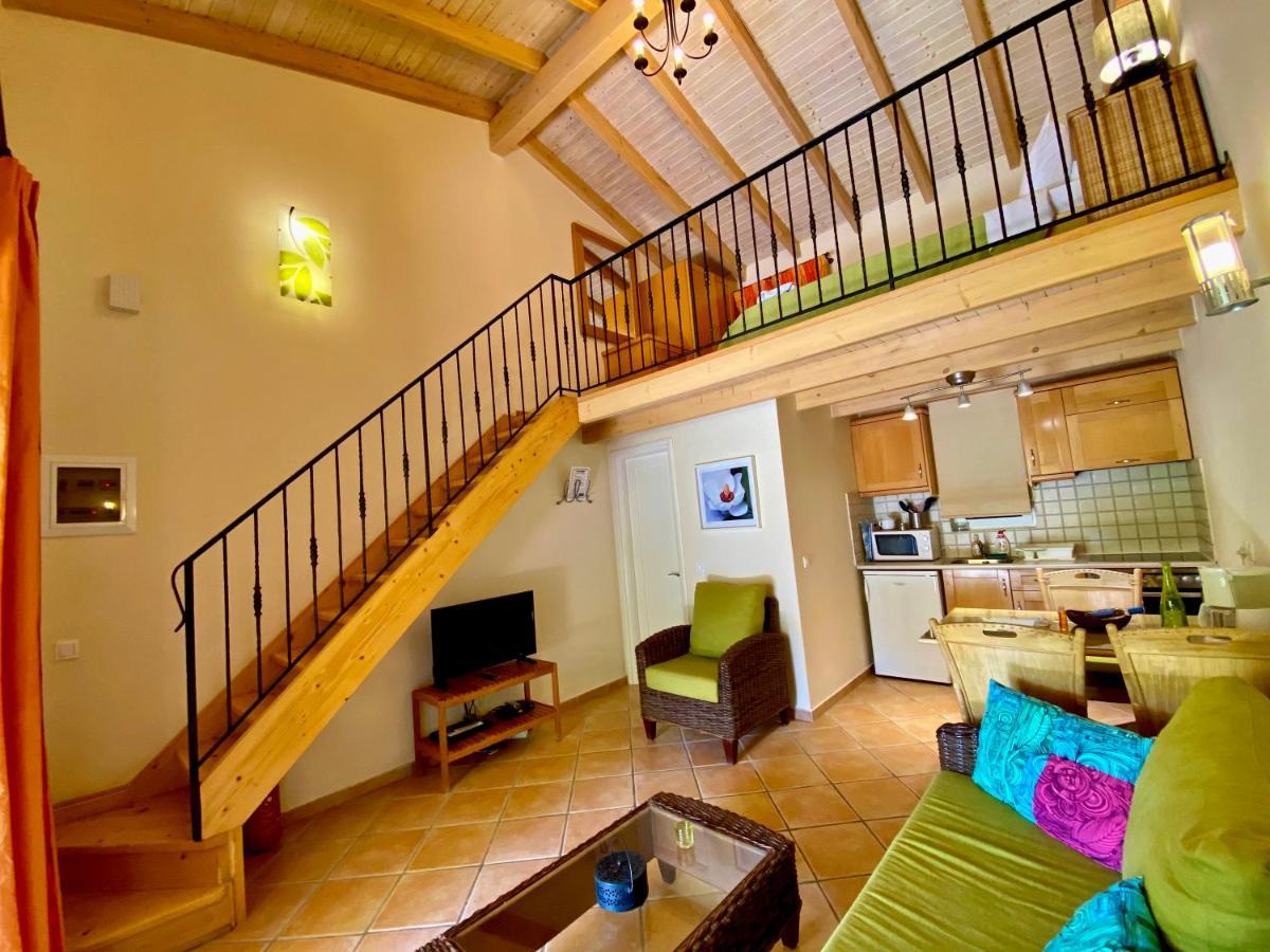 La Riviera Barbati Seaside Apartments & Villas Екстериор снимка