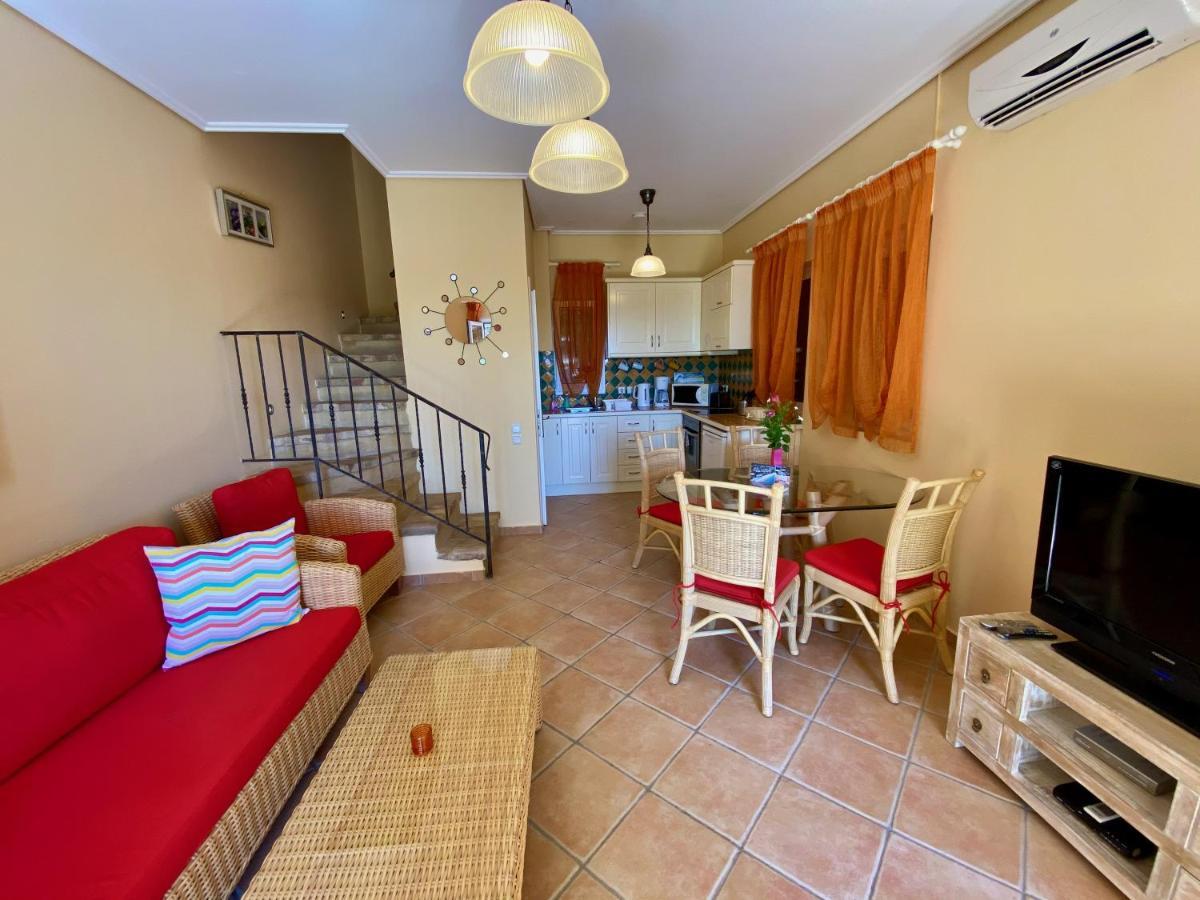La Riviera Barbati Seaside Apartments & Villas Екстериор снимка