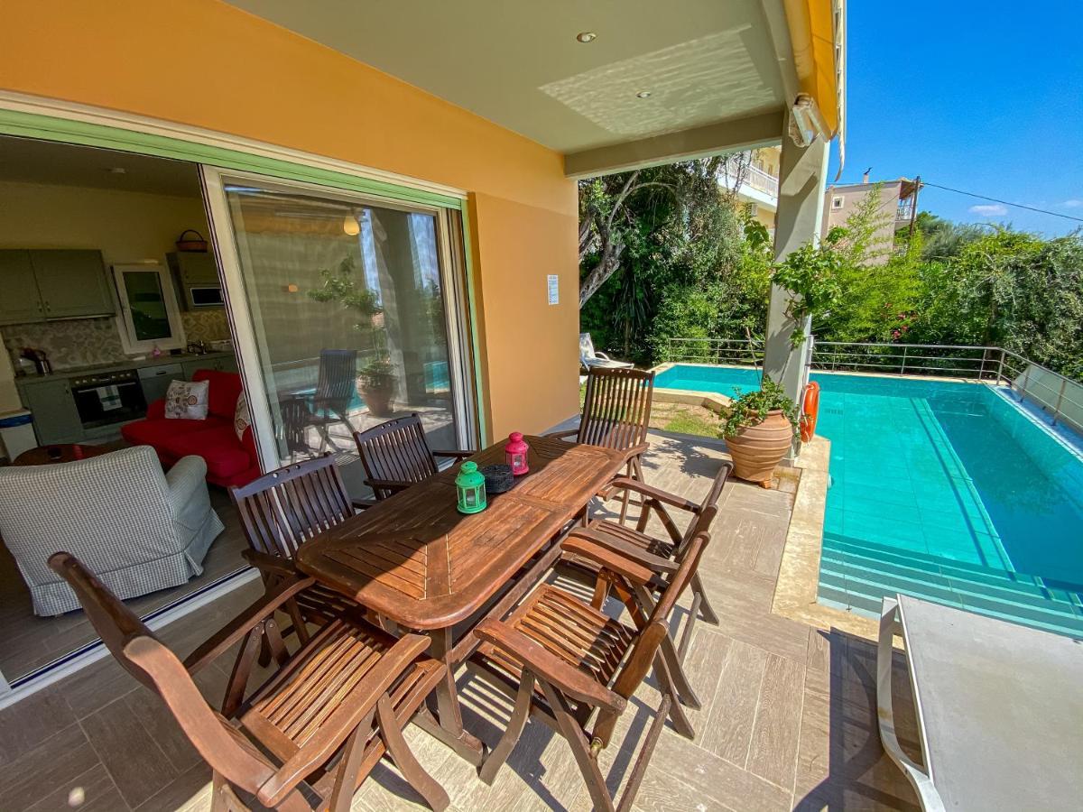 La Riviera Barbati Seaside Apartments & Villas Екстериор снимка