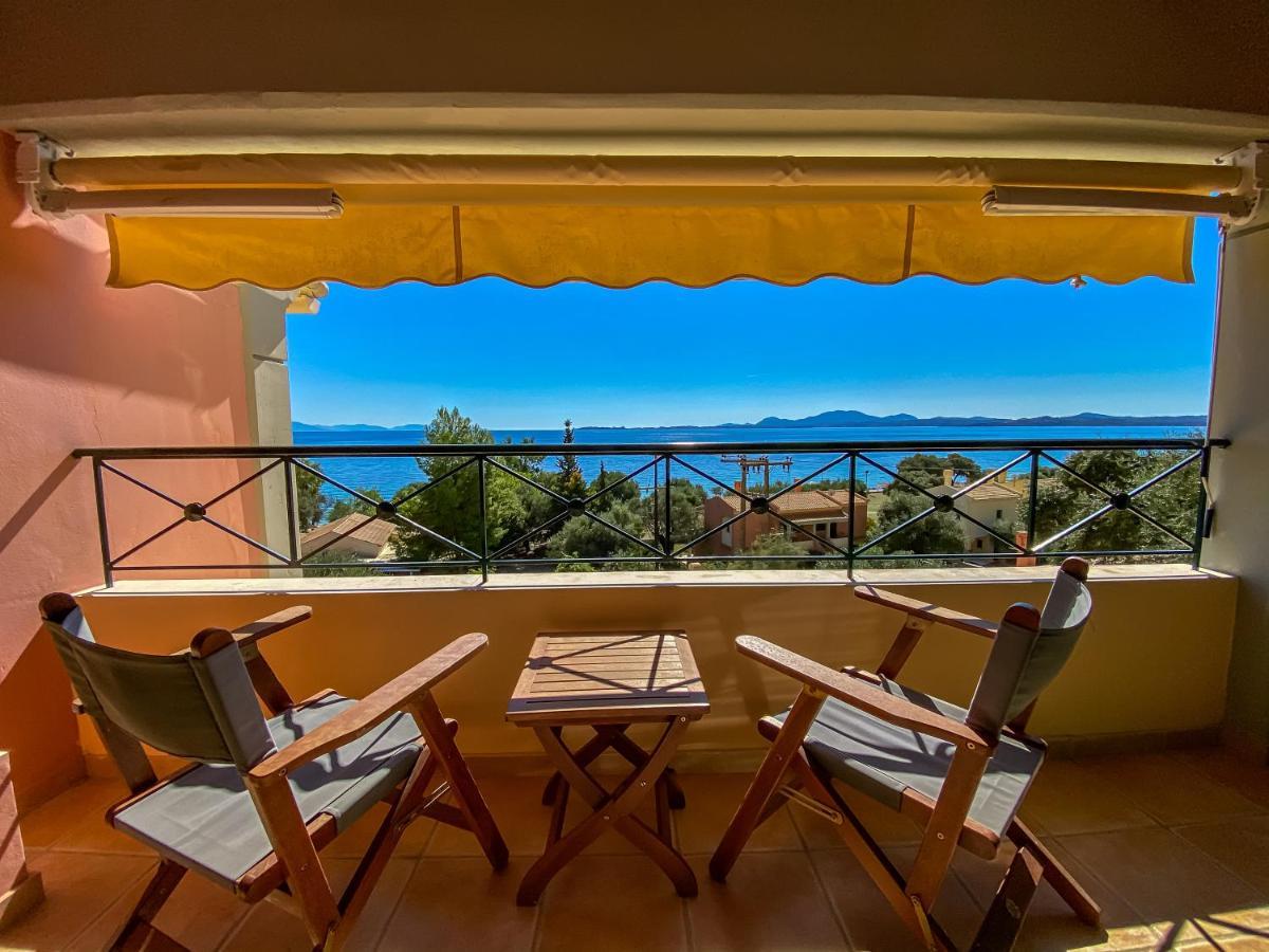 La Riviera Barbati Seaside Apartments & Villas Екстериор снимка