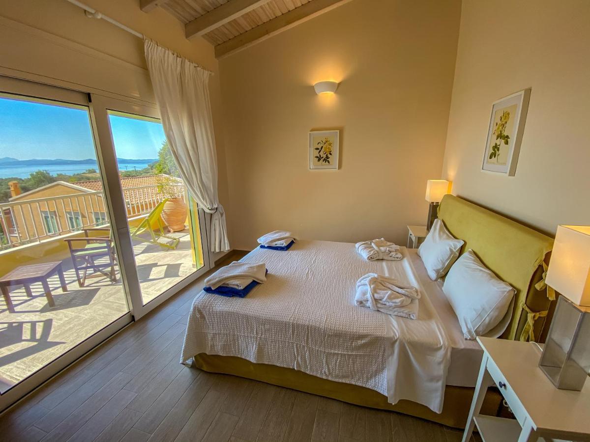 La Riviera Barbati Seaside Apartments & Villas Екстериор снимка