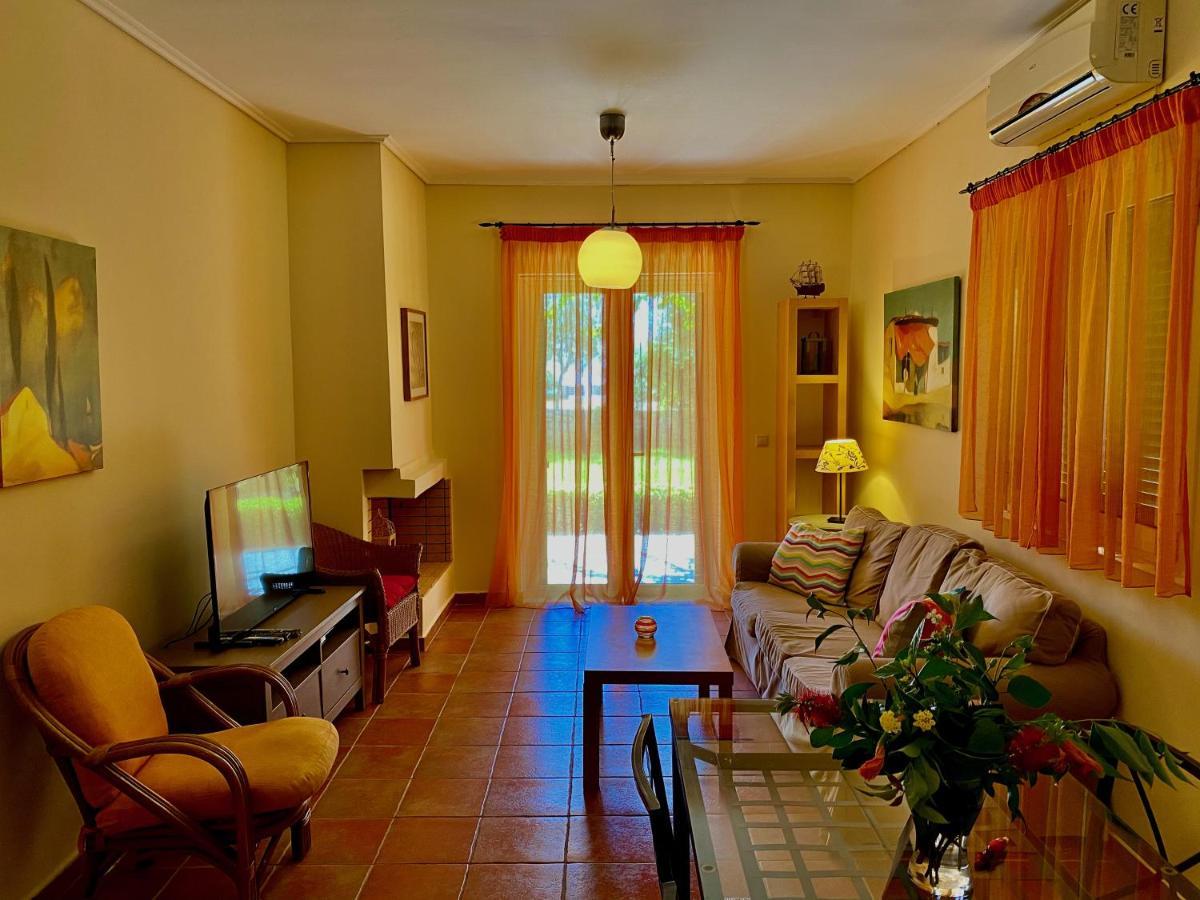 La Riviera Barbati Seaside Apartments & Villas Екстериор снимка
