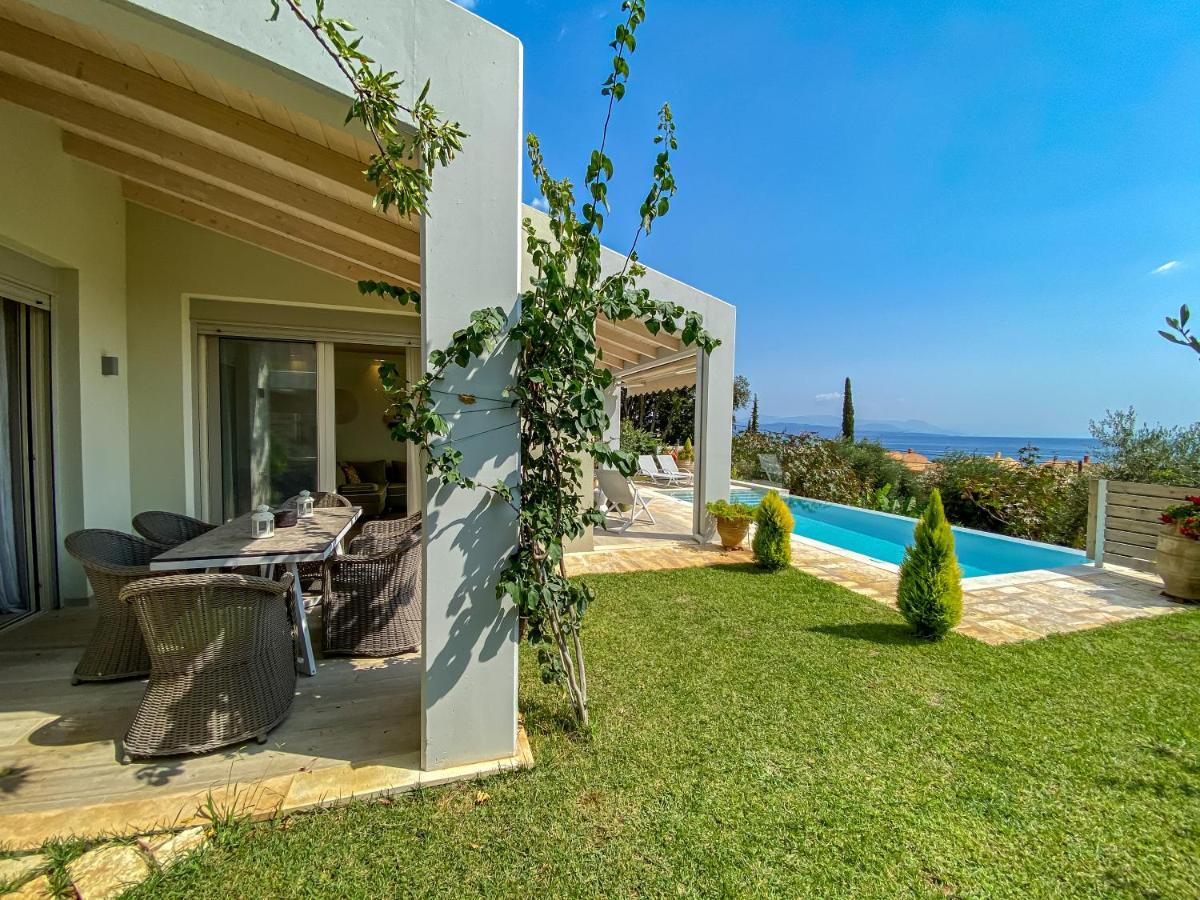 La Riviera Barbati Seaside Apartments & Villas Екстериор снимка