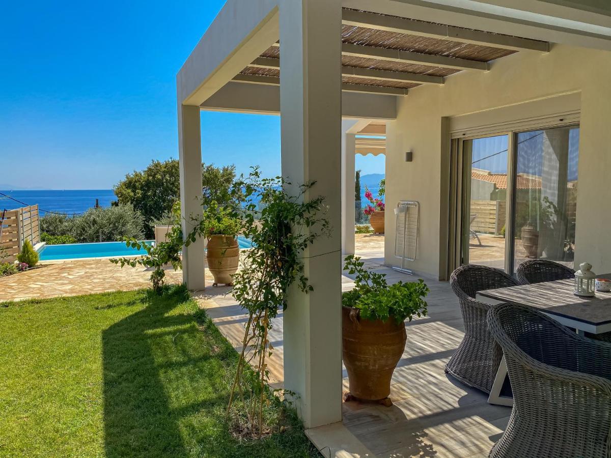 La Riviera Barbati Seaside Apartments & Villas Екстериор снимка
