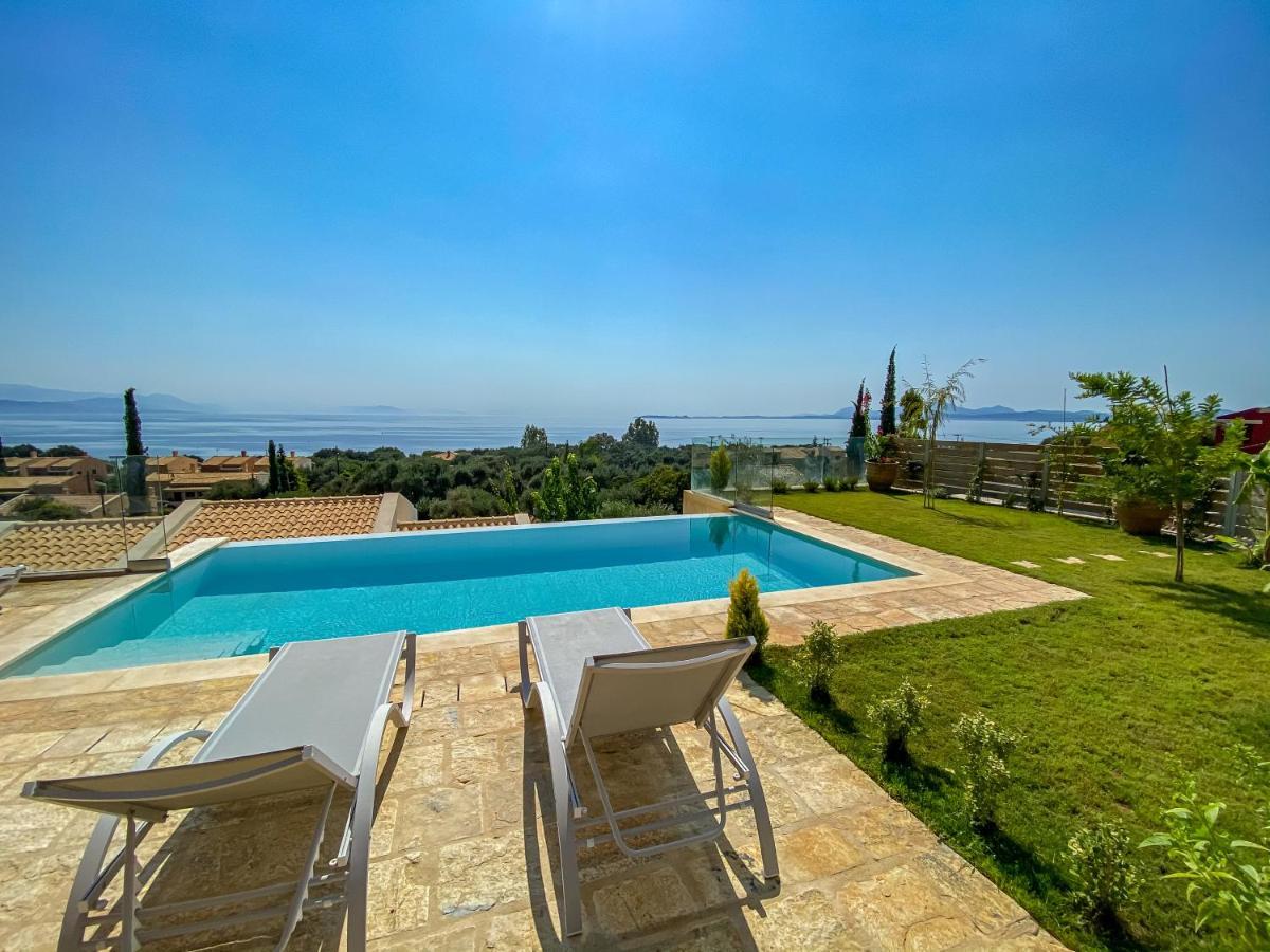 La Riviera Barbati Seaside Apartments & Villas Екстериор снимка