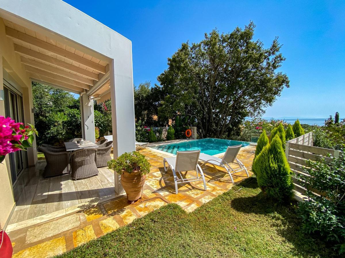 La Riviera Barbati Seaside Apartments & Villas Екстериор снимка